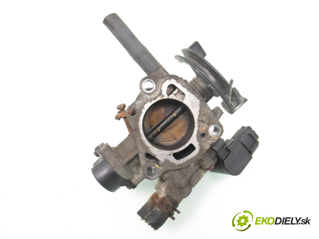 TOYOTA YARIS (_P1_) HB 2000 63,00 1.3 VVTi 86 - 2NZ-FE 1299,00 Škrtiaca klapka 8945220130 ; 1985001071 (Škrtiaca klapka)