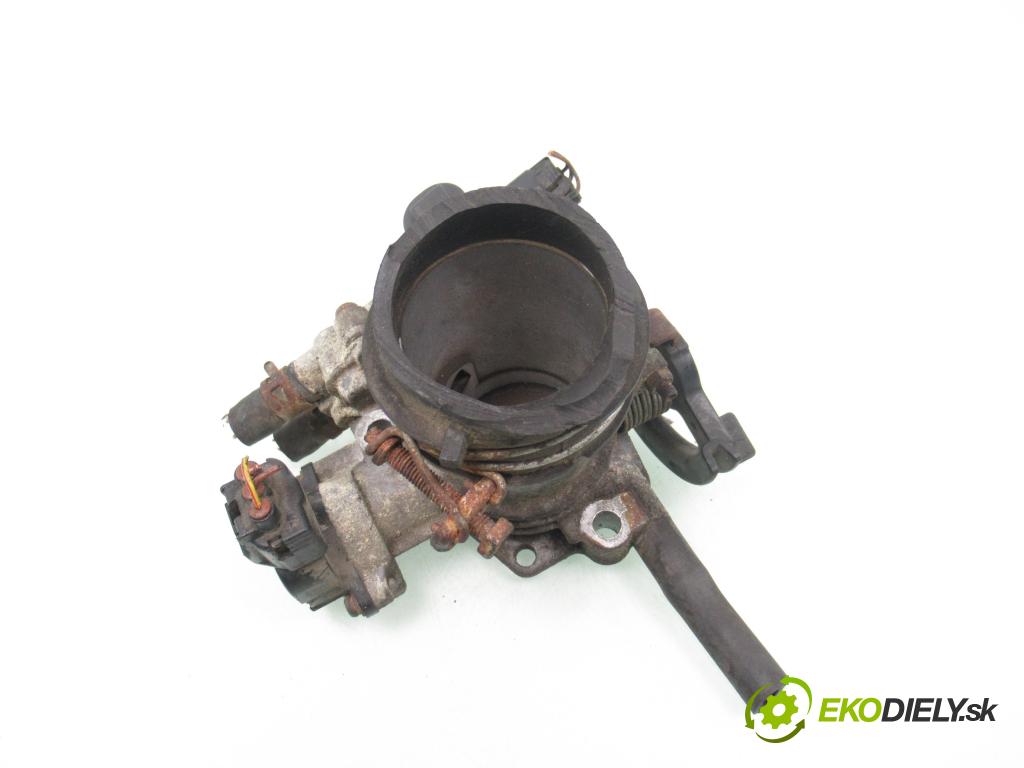 TOYOTA YARIS (_P1_) HB 2000 63,00 1.3 VVTi 86 - 2NZ-FE 1299,00 Škrtiaca klapka 8945220130 ; 1985001071 (Škrtiaca klapka)