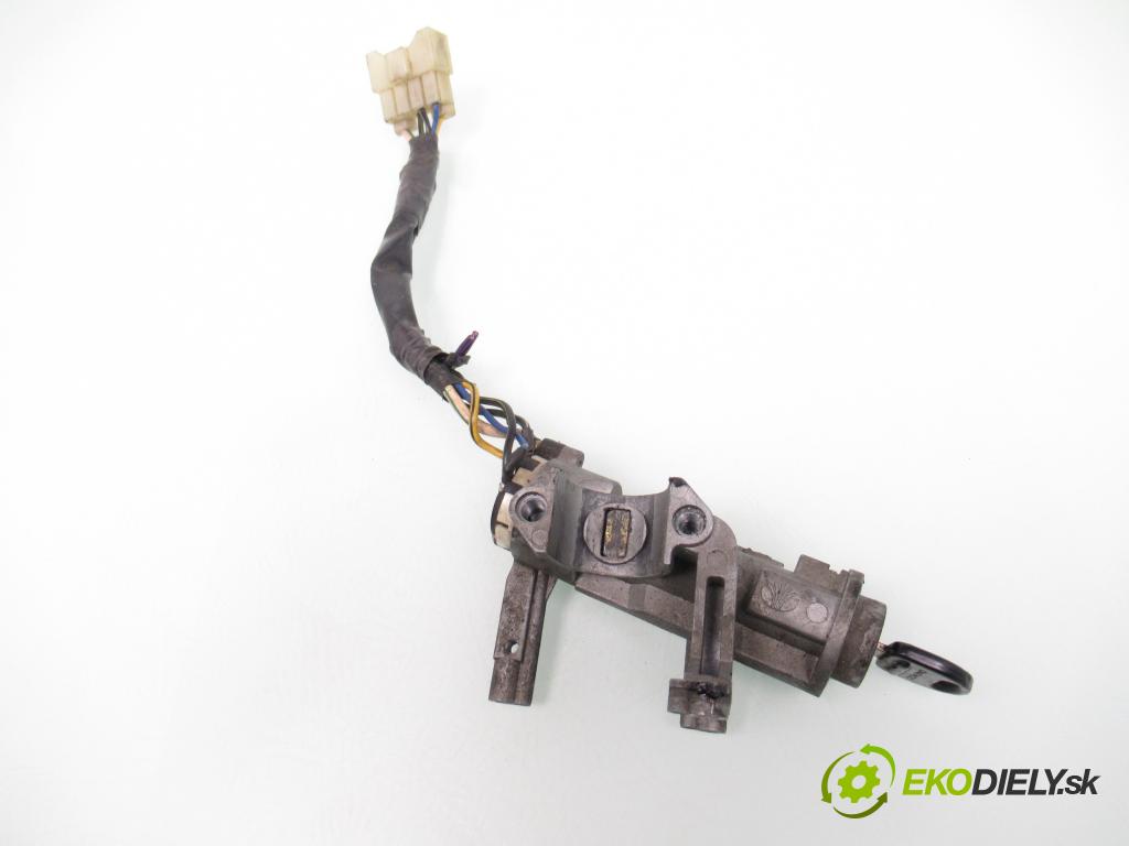 DAEWOO TICO (KLY3) HB 1997 35,00 0.8 48 - F8C 796,00 spinačka (Spínacia skrinka)