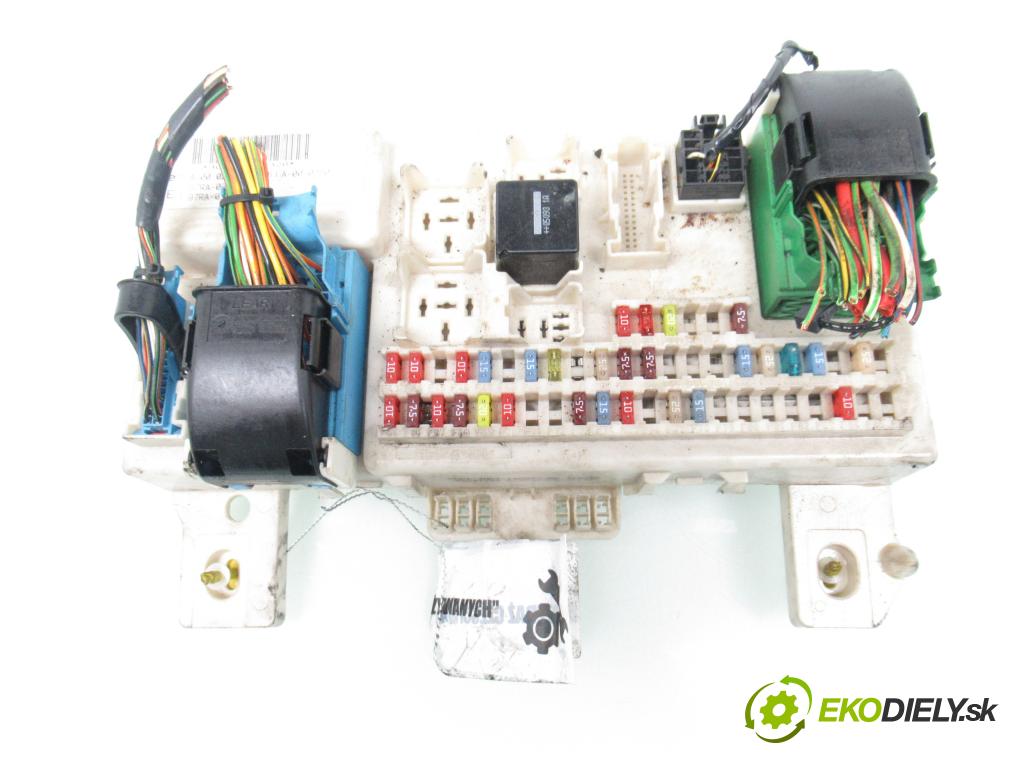 FORD FOCUS II (DA_, HCP) HB 2006 80,00 1.6 TDCi 109 - G8DA 1560,00 MODUL BSI 4M5T14A073AE