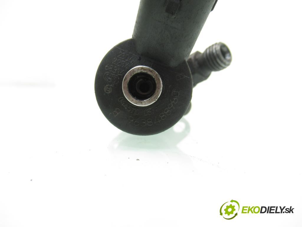 CITROEN C8 (EA_, EB_) VAN 2005 94,00 2.2 HDi - 4HW (DW12TED4) 2179,00 vstrekovač 0445110057 ; 9638488980 (Vstrekovač paliva)