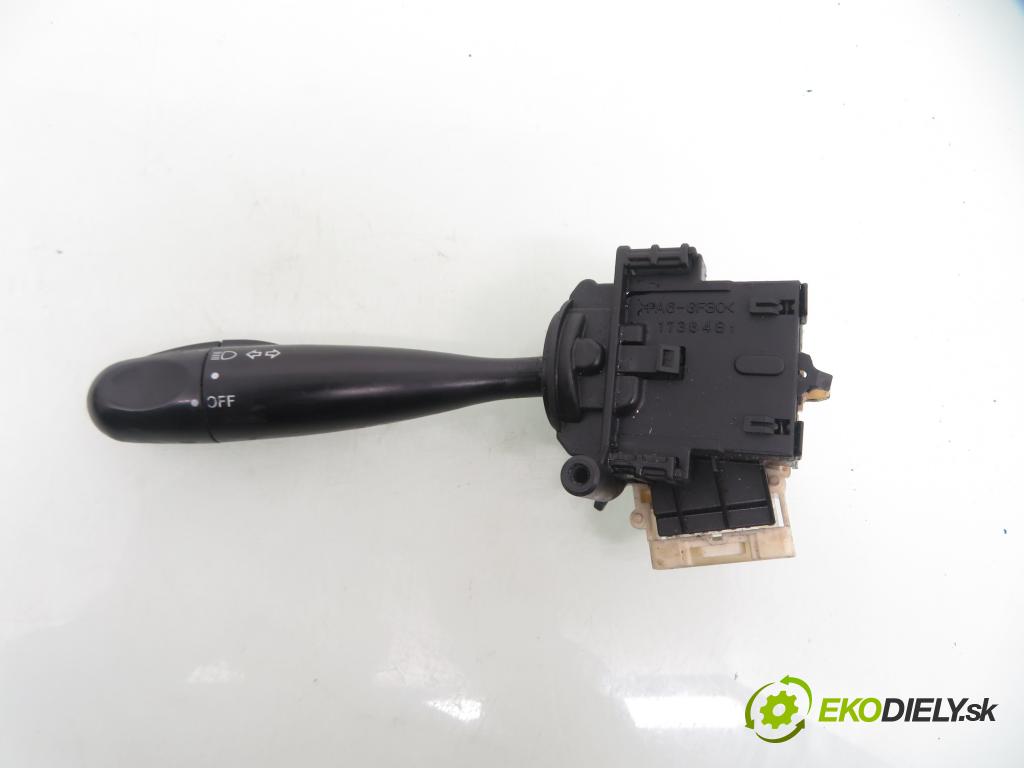 TOYOTA YARIS (_P1_) HB 2003 50,00 1.0 VVT- i 68 - 1SZ-FE 998,00 / ŘAZENÍ / levá strana 1736481