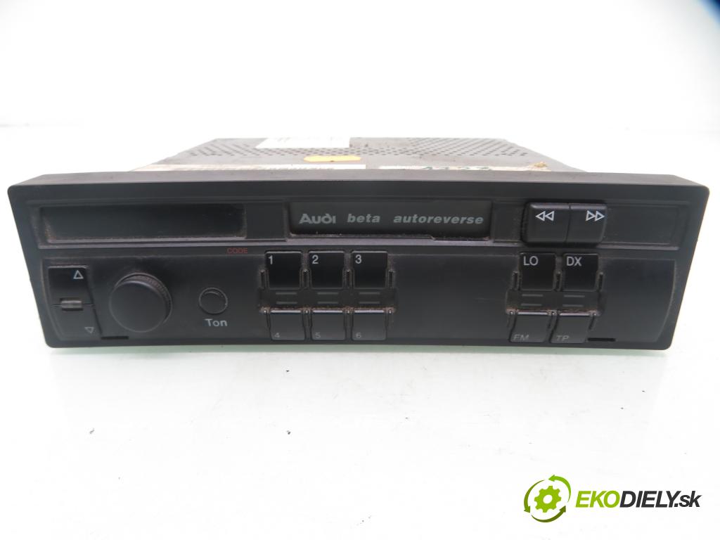 AUDI A4 (8D2, B5) SEDAN 1995 92,00 1.8 - ADR 1781,00 RADIO Modul 4D0035152 ; 7644845380