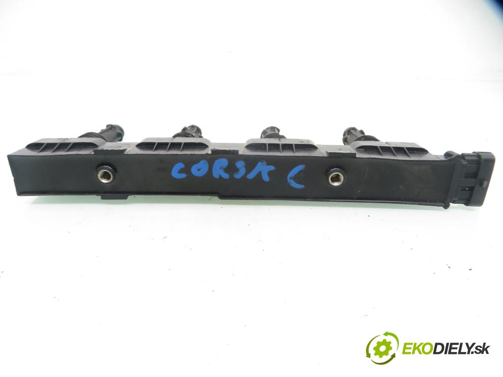 OPEL CORSA C (X01) HB 2001 55,00 1.2 16V 75 - Z 12 XE 1199,00 Cievka zapaľovacia 880101