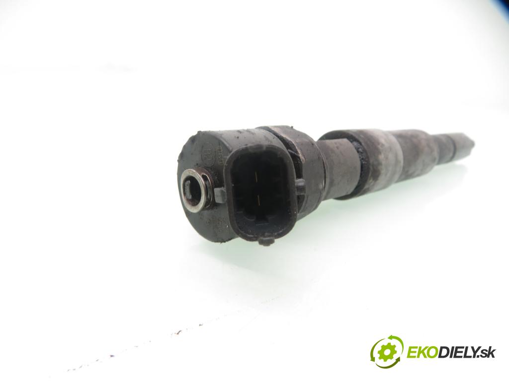 BMW 5 Touring (E39) KOMBI 2000 120,00 525 d - M57 D25 (256D1) 2497,00 vstrekovač 0445110048 ; 7785985 (Vstrekovač paliva)