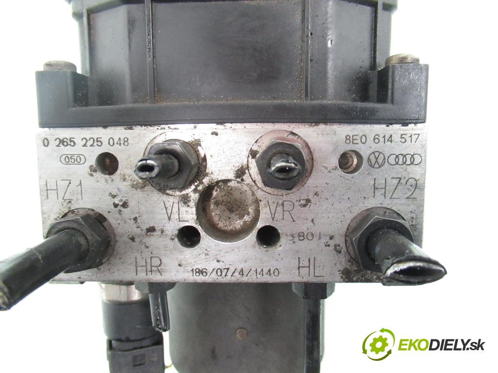 AUDI A6 (4B2, C5) SEDAN 1997 81,00 1.9 TDI 110 - AVG 1896,00 Pumpa ABS 0265225048 ; 8E0614517 (Pumpa ABS)