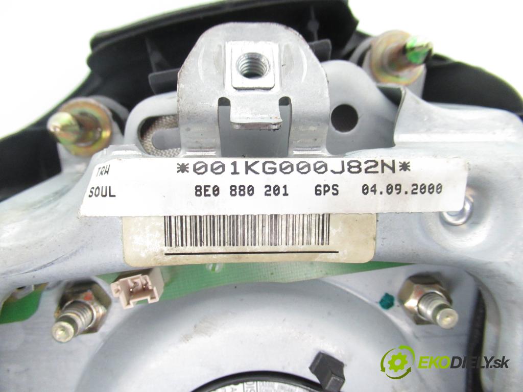 AUDI A3 (8L1) HB 1999 81,00 1.9 TDI 110 - AHF 1896,00 Volant 61334020A ; 8Z0419091E ; 8E0880201 (Volant)