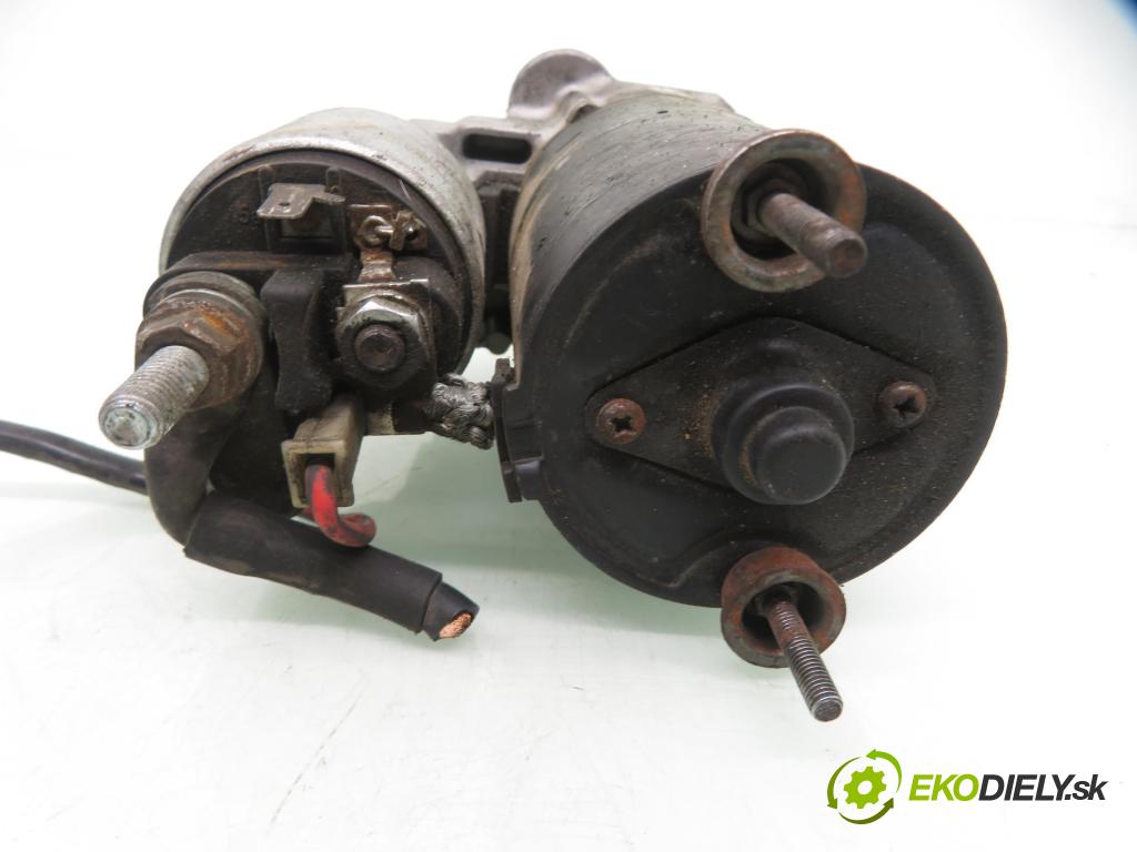 AUDI A4 (8D2, B5) SEDAN 1998 74,00 1.6 - AHL 1595,00 startér  (Startér)