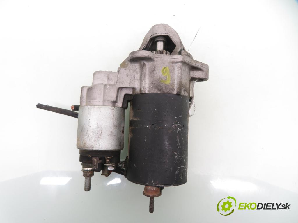 AUDI A4 (8D2, B5) SEDAN 1998 74,00 1.6 - AHL 1595,00 startér  (Startér)