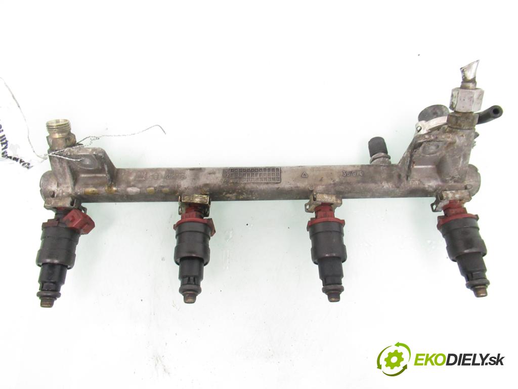 OPEL VECTRA B (J96) KOMBI 1997 100,00 2.0 i 16V - C 20 SEL 1998,00 Lišta vstrekovacia 90411551 ; 5WK90761 (Vstrekovacia lišta)