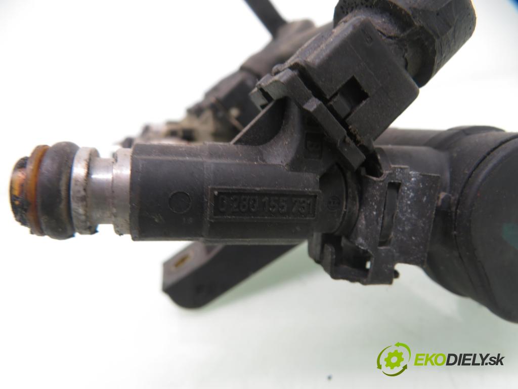 PEUGEOT 206 liftback (2A/C) HB 1999 55,00 1.4 i 75 -  KFX 1361,00 Lišta vstrekovacia 9625194080C ; 0280155731 (Vstrekovacia lišta)