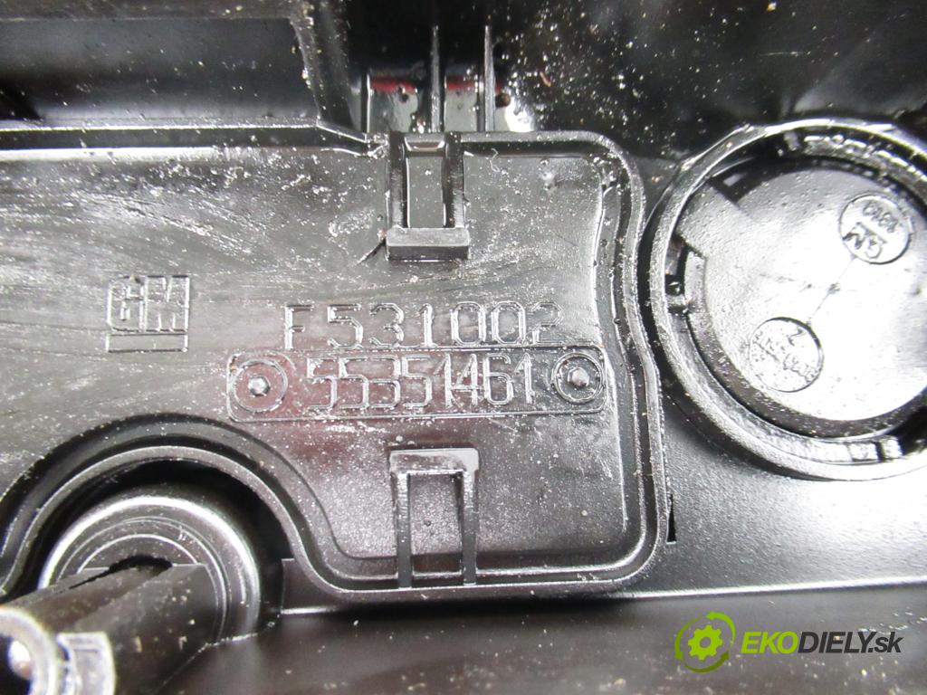 OPEL CORSA C (X01) HB 2001 55,00 1.2 16V 75 - Z 12 XE 1199,00 Kryt Ventilov F531002 ; 55351461