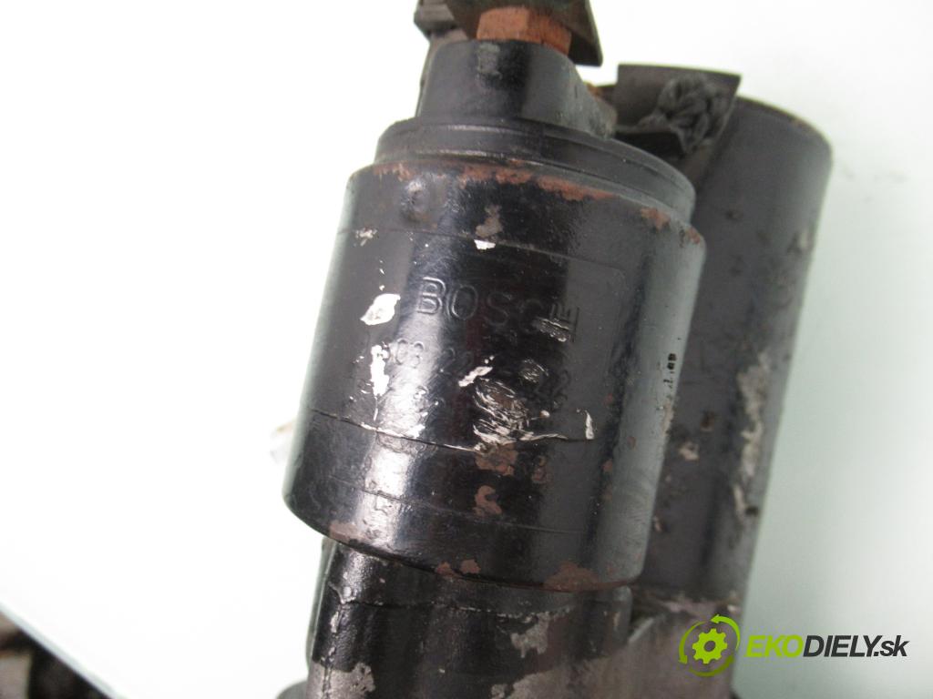 VW GOLF IV (1J1) HB 1998 74,00 1.6 - AKL 1595,00 startér 020911023F (Startér)