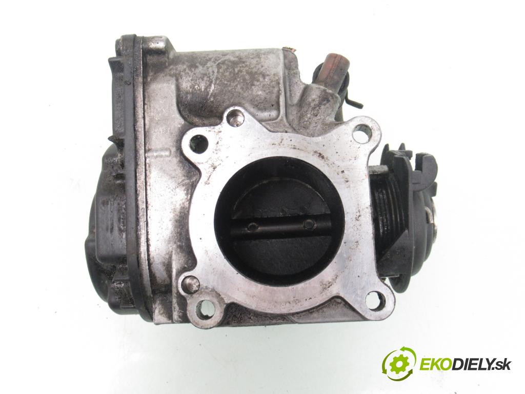 TOYOTA YARIS VERSO (_P2_) MINIVAN 2003 62,00 1.3 84 - 2NZ-FE 1299,00 Škrtiaca klapka 8945220130 ; 1985001071 (Škrtiaca klapka)