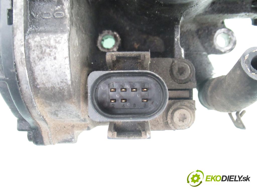 VW GOLF IV (1J1) HB 2000 55,00 1.4 16V 75 - AKQ 1390,00 Škrtiaca klapka 030133064D (Škrtiaca klapka)