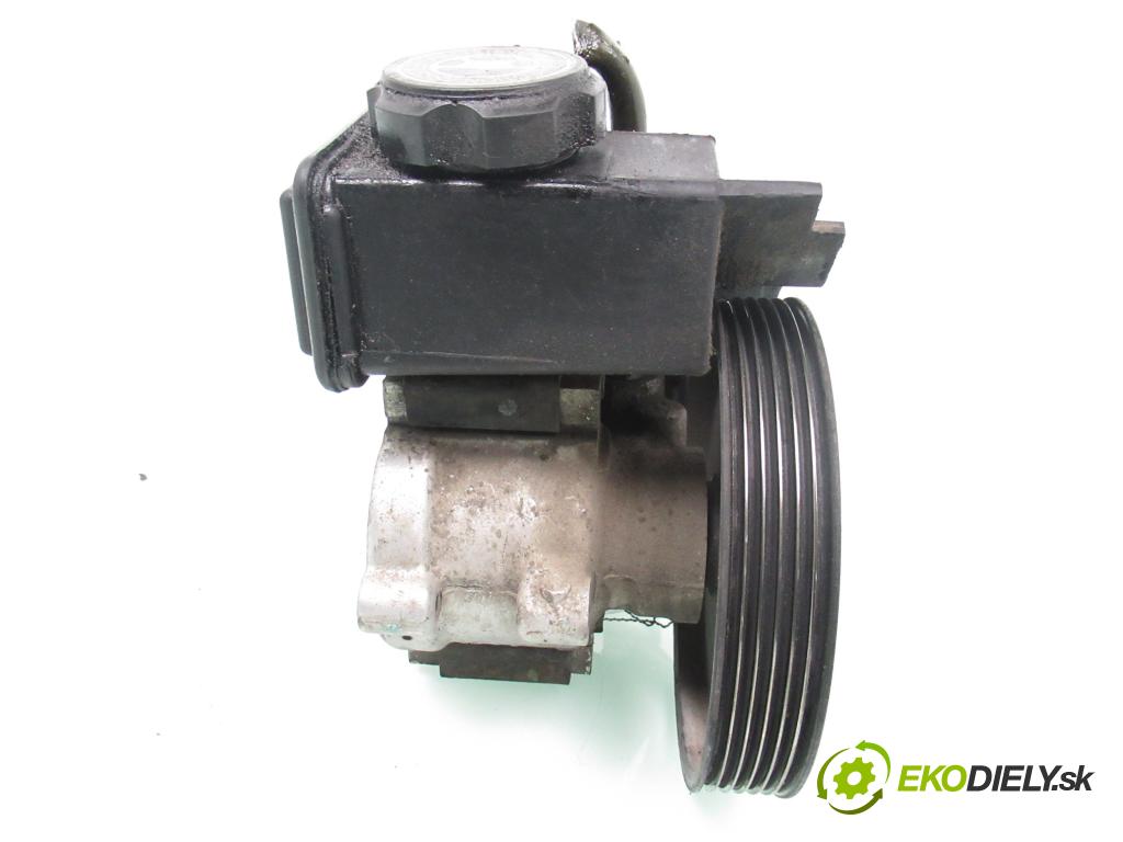 PEUGEOT 206 liftback (2A/C) HB 2000 55,00 1.4 75 - KFW 1360,00 Pumpa servočerpadlo 9631411580 ; 9630501680 (Servočerpadlo)