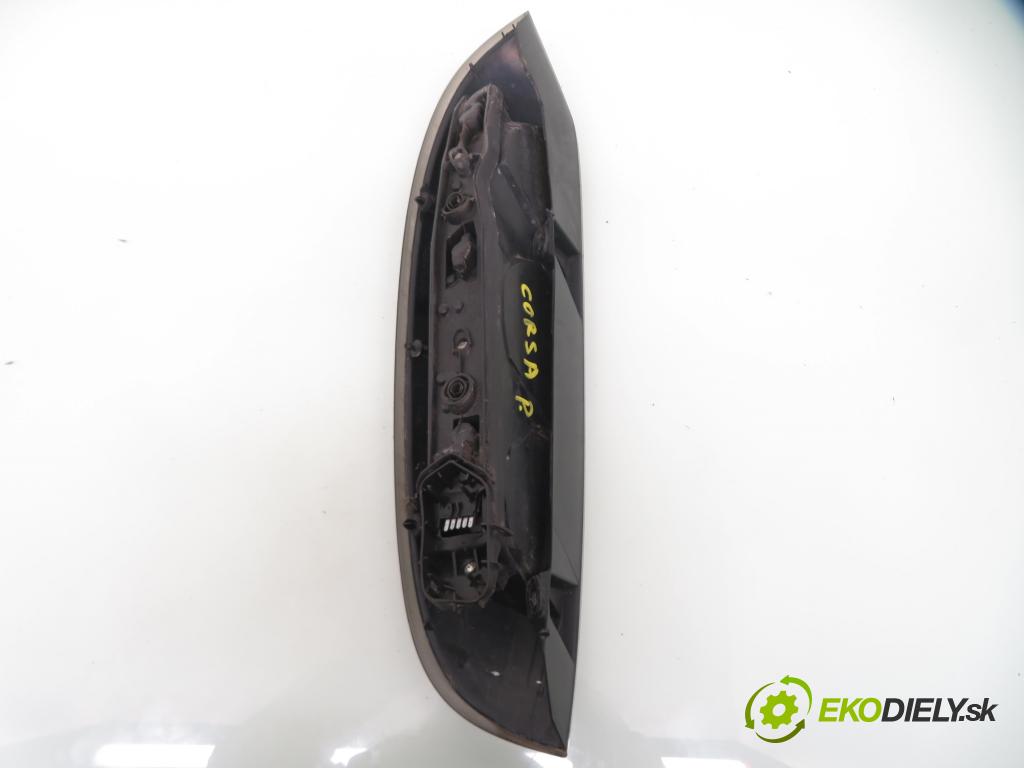 OPEL CORSA C (X01) VAN 2006 59,00 1.2 16V Twinport 80 - Z 12 XEP 1229,00 Svetlo pravé zadné