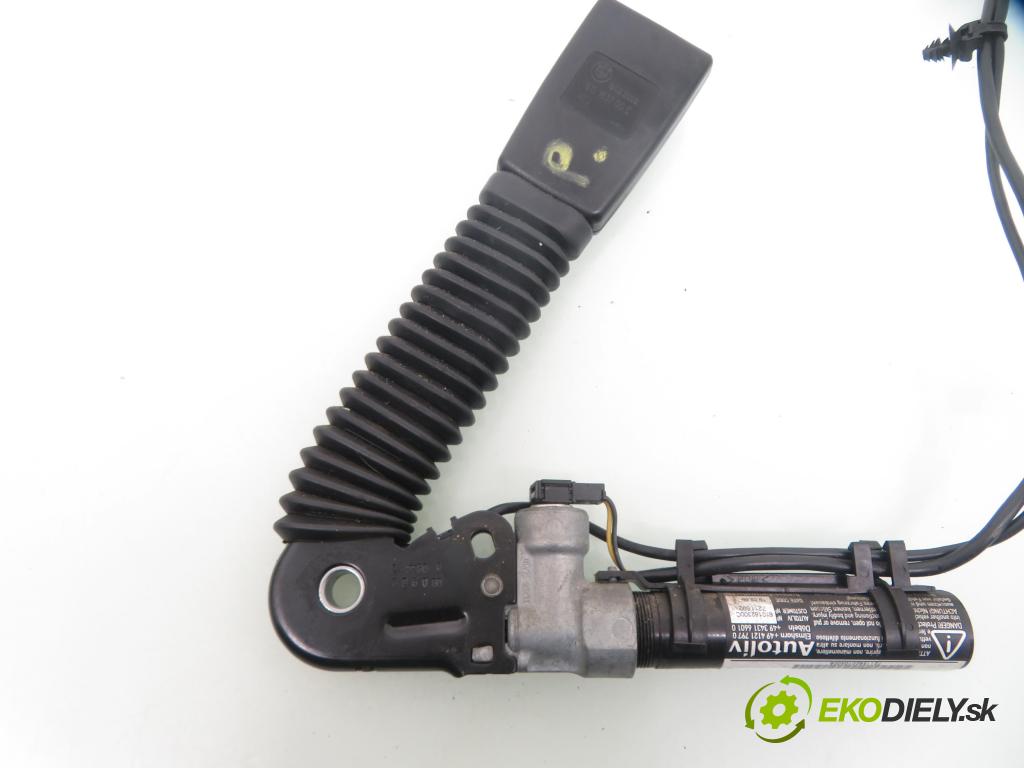 MINI MINI (R56) HB 2009 55,00 One - N12 B14 A 1397,00 zapínače pásů PŘEDNÍ: 610183700E