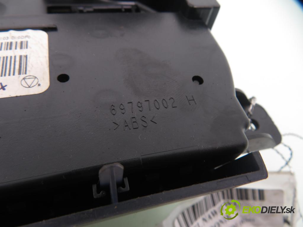 MINI MINI (R56) HB 2009 55,00 One - N12 B14 A 1397,00 Panel kúrenia KLIMATRONIK 69797002H