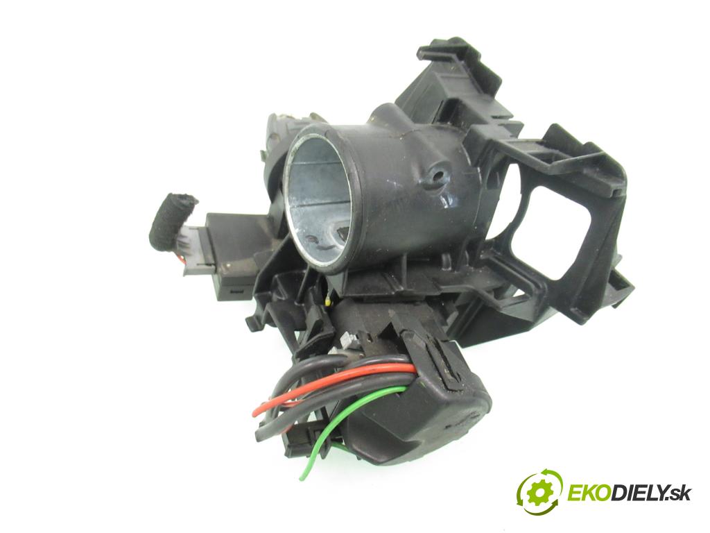 OPEL ASTRA G liftback (T98) HB 2005 66,00 1.4 16V - X 14 XE 1389,00 spinačka 90589313 ; 90589389 ; 24418927 (Spínacia skrinka)