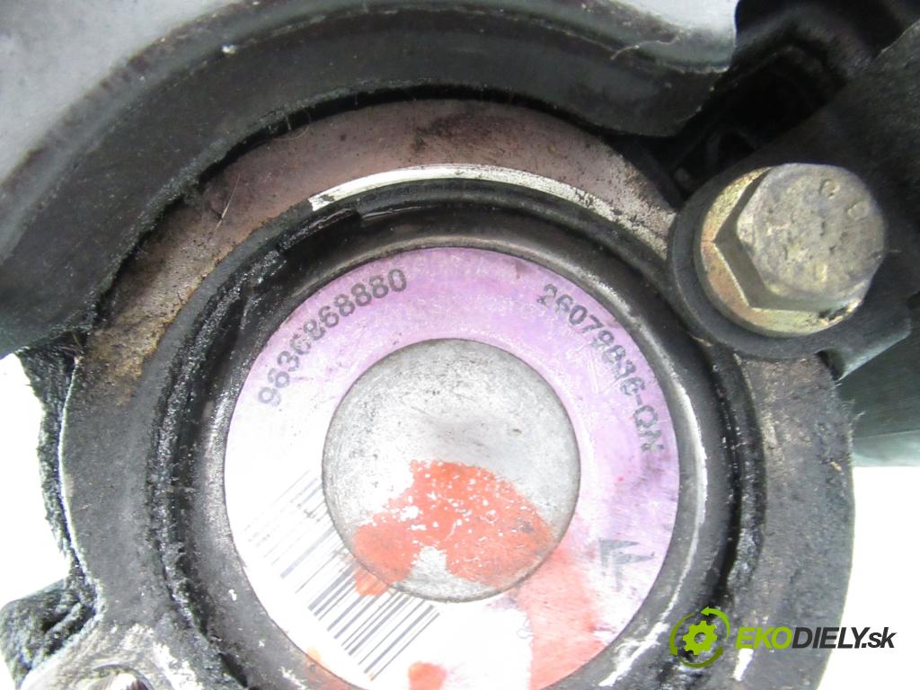 CITROEN XSARA PICASSO (N68) MINIVAN 2006 80,00 1.6 16V - NFU (TU5JP4) 1587,00 Pumpa servočerpadlo 9637058480 ; 9636868880 ; 26079036QN (Servočerpadlo)