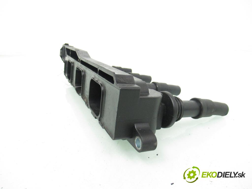 OPEL ZAFIRA A Nadwozie Wielkopojemne (MPV) (T98)  MINIVAN 2000 85,00 1.8 16V 116 - X 18 XE1 1796,00 cívka zapalovací 2451080