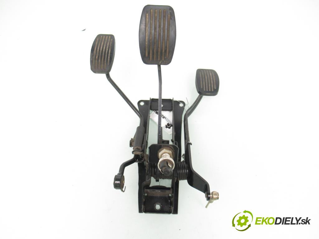 SKODA FELICIA II (6U1) HB 1999 43,00 1.3 - AMJ 1289,00 PEDALY 443611013030