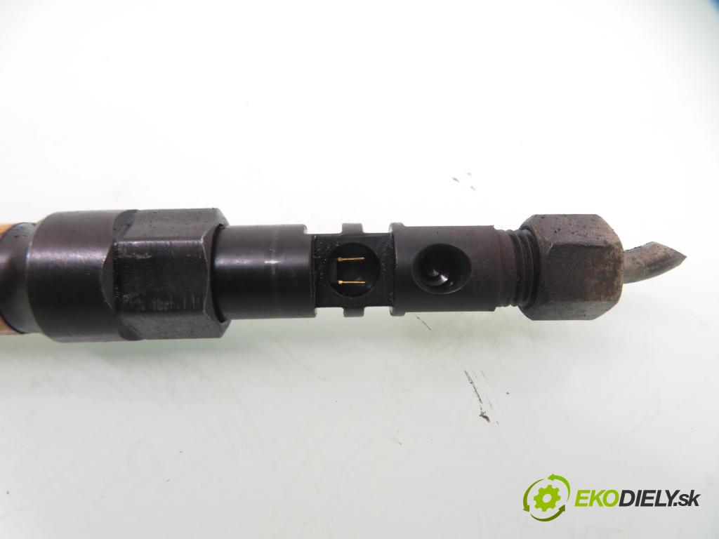 FORD MONDEO III Turnier (BWY) KOMBI 2004 96,00 2.0 TDCi - FMBA 1998,00 vstřikovač 3S7Q9K546BB ; EJDR00501Z (Vstřikovač paliva)