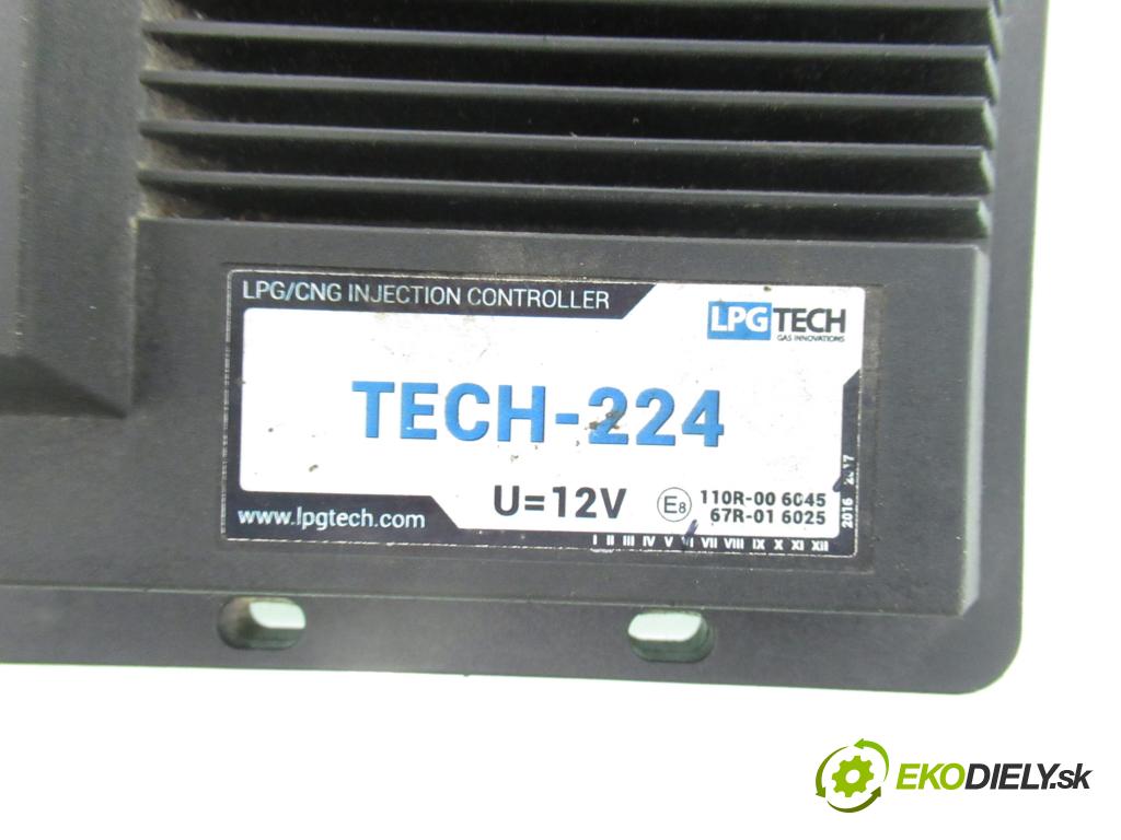 PEUGEOT 206 liftback (2A/C) HB 2000 55,00 1.4 75 - KFW 1360,00 Riadiaca jednotka LPG 110R006045 ; 67R016025