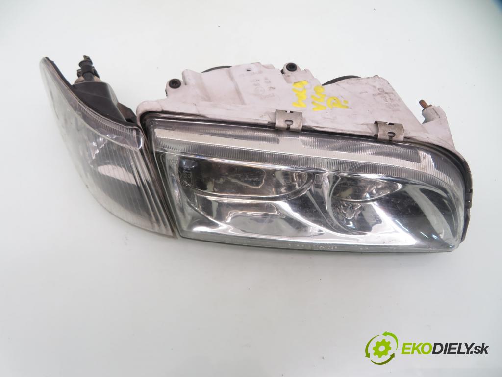 VOLVO V40 Kombi (645) KOMBI 2001 75,00 1.9 DI 102 - D 4192 T4 1870,00 Svetlo PP 7731109R
