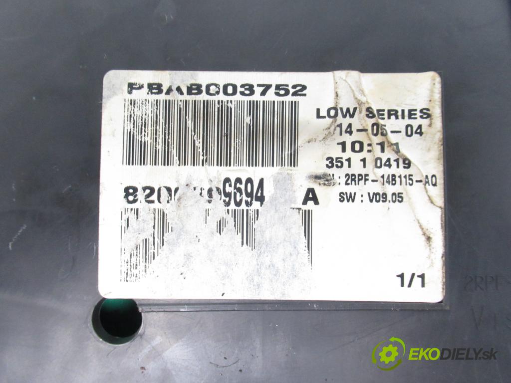 RENAULT MEGANE II (BM0/1_, CM0/1_) HB 2004 83,00 1.6 16V 113 - K4M 760 1598,00 spinačka / imobilizéra IMMO / Riadiaca jednotka 8200387138 ; 8200321263 ; 8200306033A