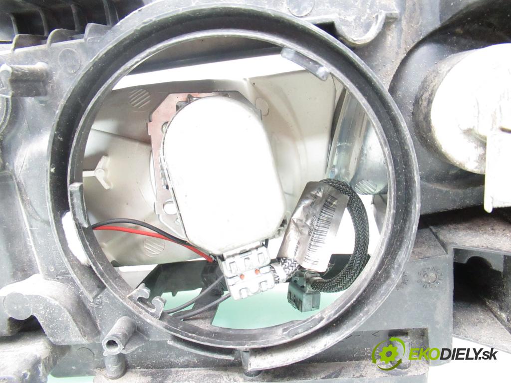 RENAULT LAGUNA II (BG0/1_) LIFTBACK 2001 79,00 1.6 16V (BG0A, BG0L) - K4M 714 1598,00 světlo PP 8200163324