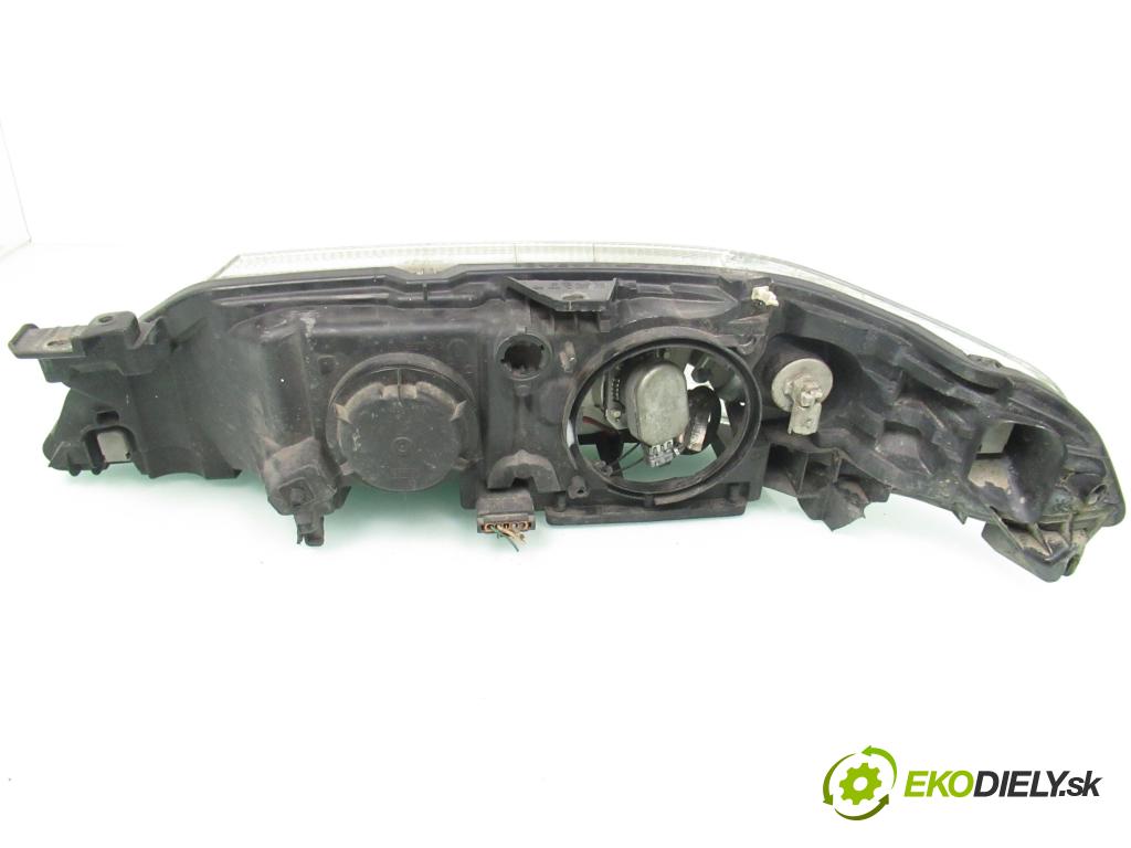 RENAULT LAGUNA II (BG0/1_) LIFTBACK 2001 79,00 1.6 16V (BG0A, BG0L) - K4M 714 1598,00 světlo PP 8200163324