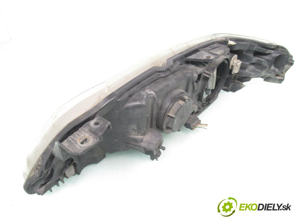 RENAULT LAGUNA II (BG0/1_) LIFTBACK 2001 79,00 1.6 16V (BG0A, BG0L) - K4M 714 1598,00 světlo PP 8200163324