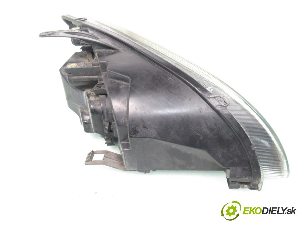 FORD FOCUS II (DA_, HCP) HB 2005 80,00 1.6 TDCi 109 - G8DA 1560,00 Svetlo LP