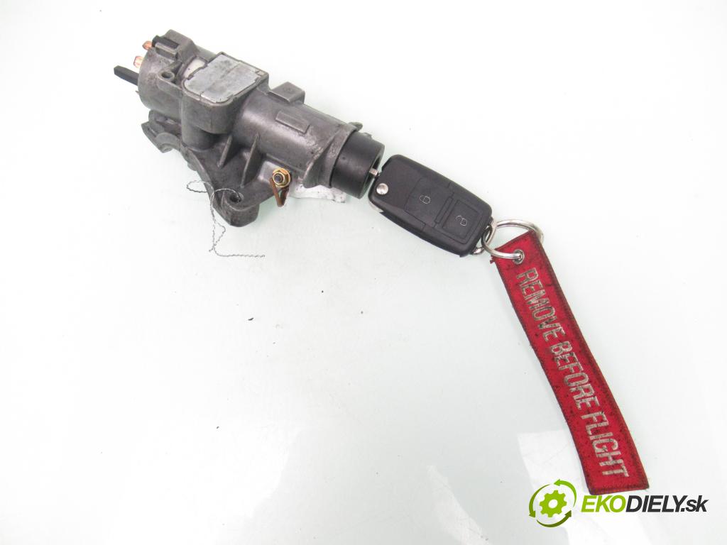 SEAT TOLEDO II (1M2) SEDAN 1999 74,00 1.6 - AKL 1595,00 spinačka 4B0905851C (Spínacia skrinka)