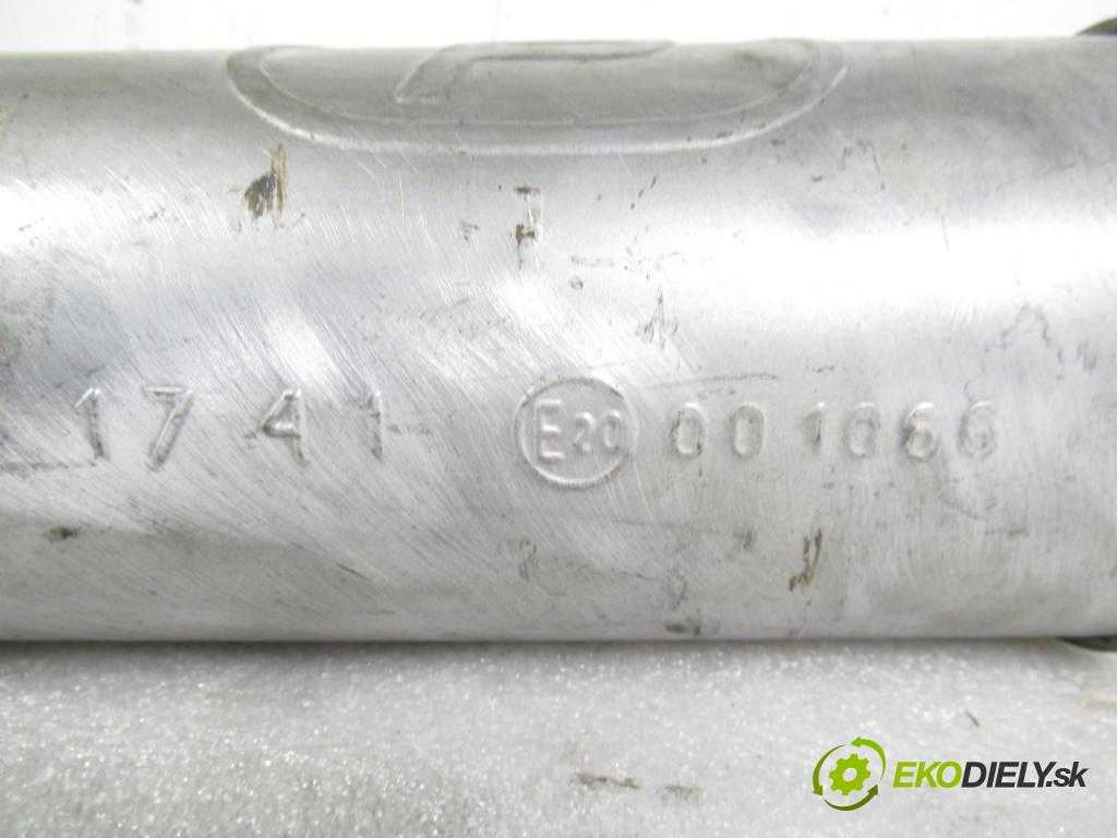 OPEL CORSA B (S93) HB 1996 33,00 1.2 i - 12 NZ 1195,00 Rúra VYČERPAT: / TLUMIČ STŘEDNÍ 