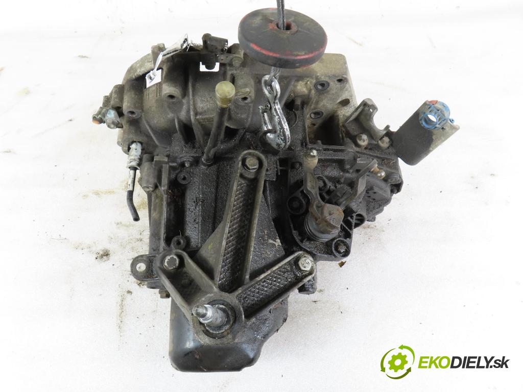 RENAULT MEGANE II (BM0/1_, CM0/1_) HB 2004 83,00 1.6 16V 113 - K4M 760 1598,00 převodovka MANUALNA JH3142