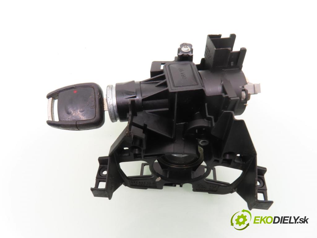 OPEL ASTRA G liftback (T98) HB 1999 74,00 1.6 16V - X 16 XEL 1598,00 spinačka 90589313 ; 90589389 (Spínacia skrinka)