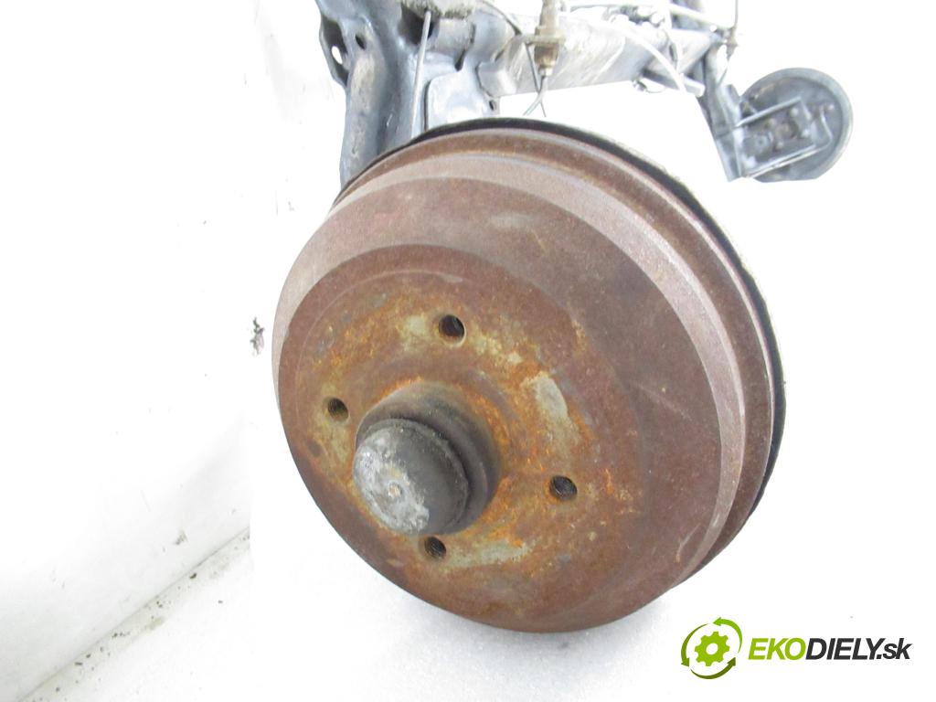 OPEL CORSA C (X01) VAN 2006 59,00 1.2 16V Twinport 80 - Z 12 XEP 1229,00 výztuha zadní část ABS