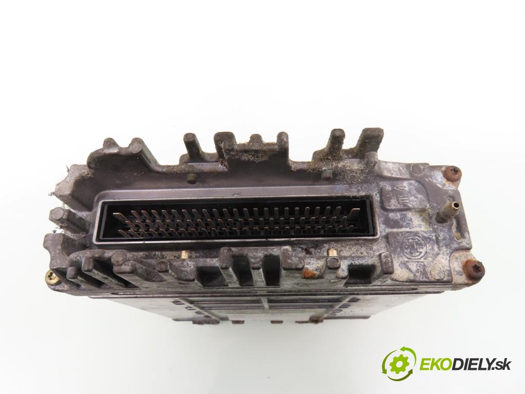 SEAT TOLEDO I (1L) SEDAN 1998 81,00 1.9 TDI 110 - AFN 1896,00 Riadiaca jednotka Motor 028906021EF ; 0281001582