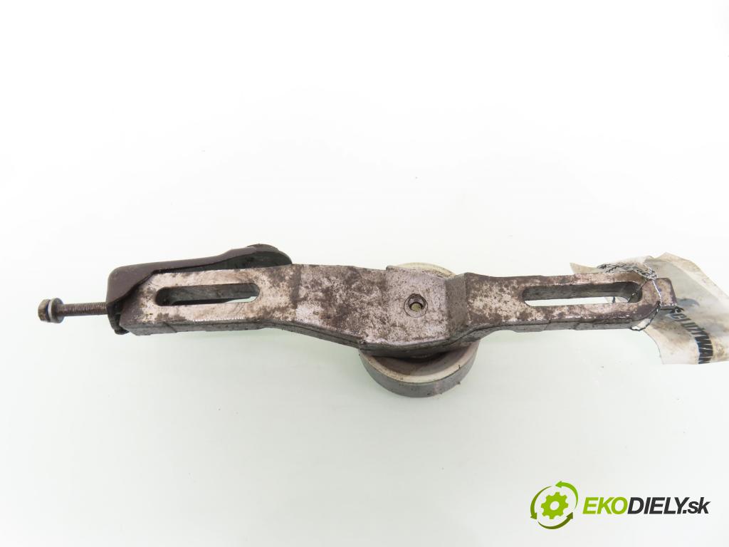 PEUGEOT 307 SW (3H) KOMBI 2002 80,00 1.6 BioFlex - NFU (TU5JP4) 1587,00 Napínač remeňa  (Napínacia kladka)