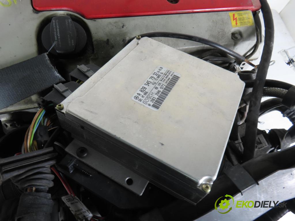 MERCEDES-BENZ CLK (C208) CABRIO 2000 142,00 230 Kompressor 193 - M 111.975 2295,00 Motor benz. M111975