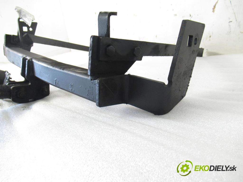 CITROEN C8 (EA_, EB_) VAN 2005 94,00 2.2 HDi - 4HW (DW12TED4) 2179,00 Hák