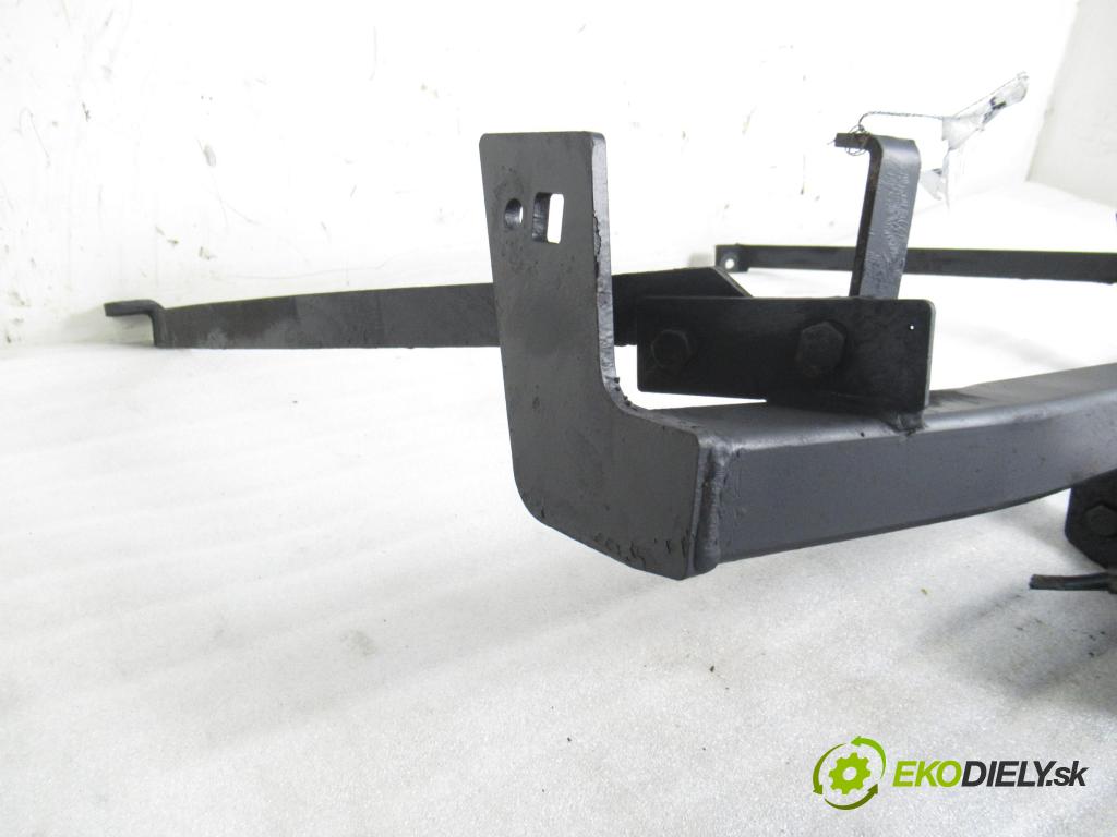 CITROEN C8 (EA_, EB_) VAN 2005 94,00 2.2 HDi - 4HW (DW12TED4) 2179,00 Hák