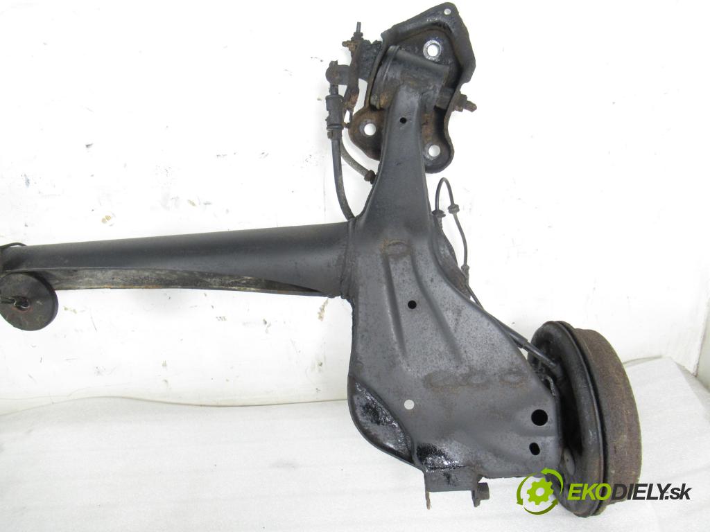 FIAT GRANDE PUNTO (199_) HB 2008 48,00 1.2 - 199 A4.000 1242,00 Výstuha zadná ABS