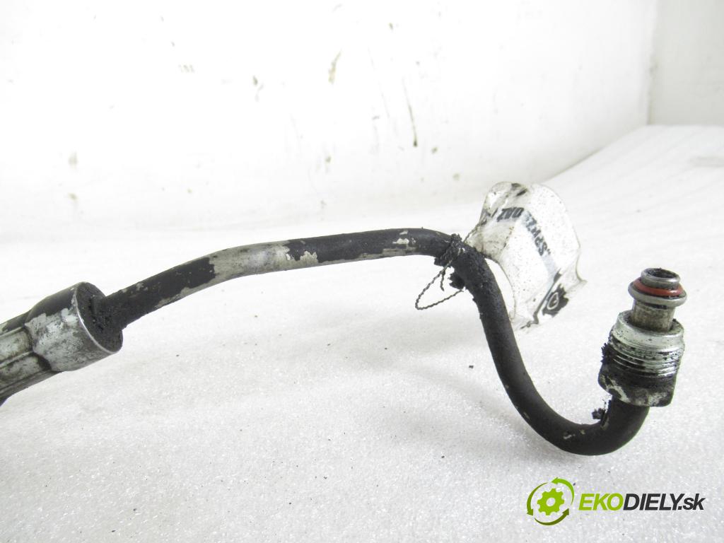 SAAB 900 II LIFTBACK 1995 136,00 2.0 -16 Turbo 185 - B204L 1985,00 rúrka / Rúra servočerpadlo