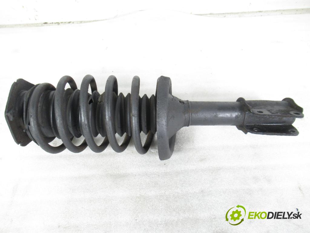 SAAB 900 II LIFTBACK 1995 136,00 2.0 -16 Turbo 185 - B204L 1985,00 MCPERSON LP 