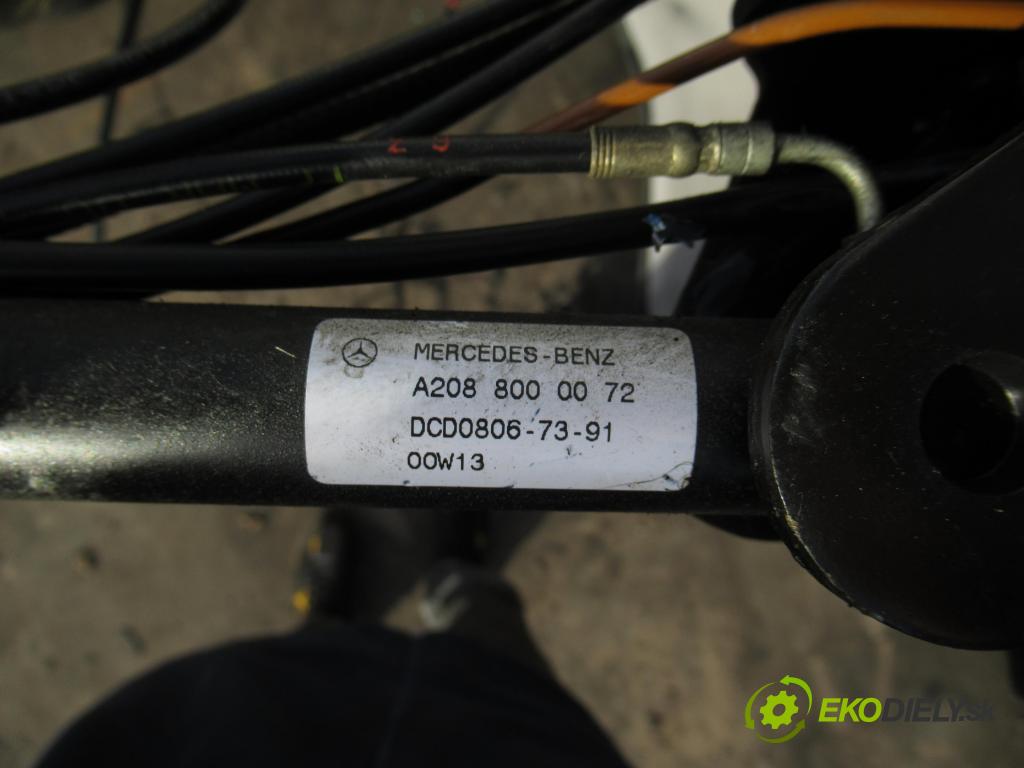 MERCEDES-BENZ CLK (C208) CABRIO 2000 142,00 230 Kompressor 193 - M 111.975 2295,00 strecha