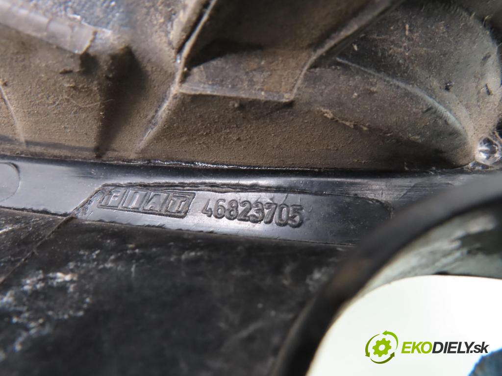 FIAT STILO (192_) HB 2002 85,00 1.9 JTD 115 - 192 A1.000 1910,00 Svetlo pravé zadné 46823705